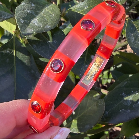KATE SPADE NEW YORK CANDY STRIPE LUCITE BANGLE BRACELET VIVID RED RHINESTONES - Picture 10 of 16